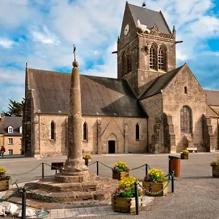 Holiday home Le Nid Familial, Maison Cosy Entre Terre Et Mer Saint-Germain-de-Tournebut